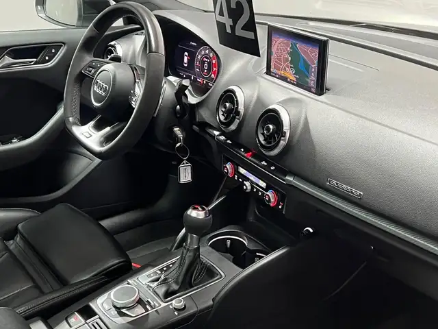 Audi RS3 view 12