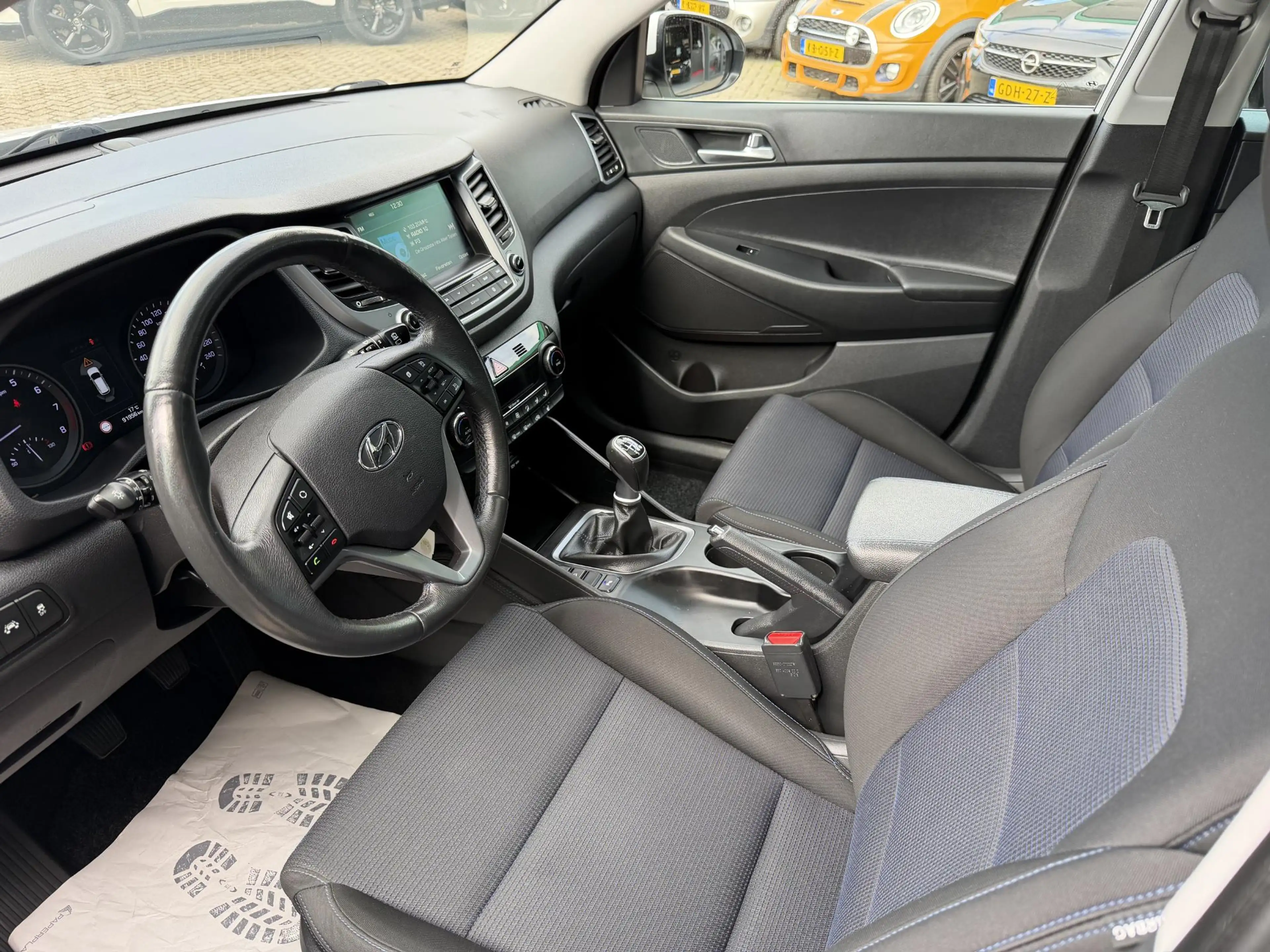 Hyundai TUCSON 1.6 T-GDi Comfort PANORAMADAK | CAMERA | TREKHAAK — photo 8