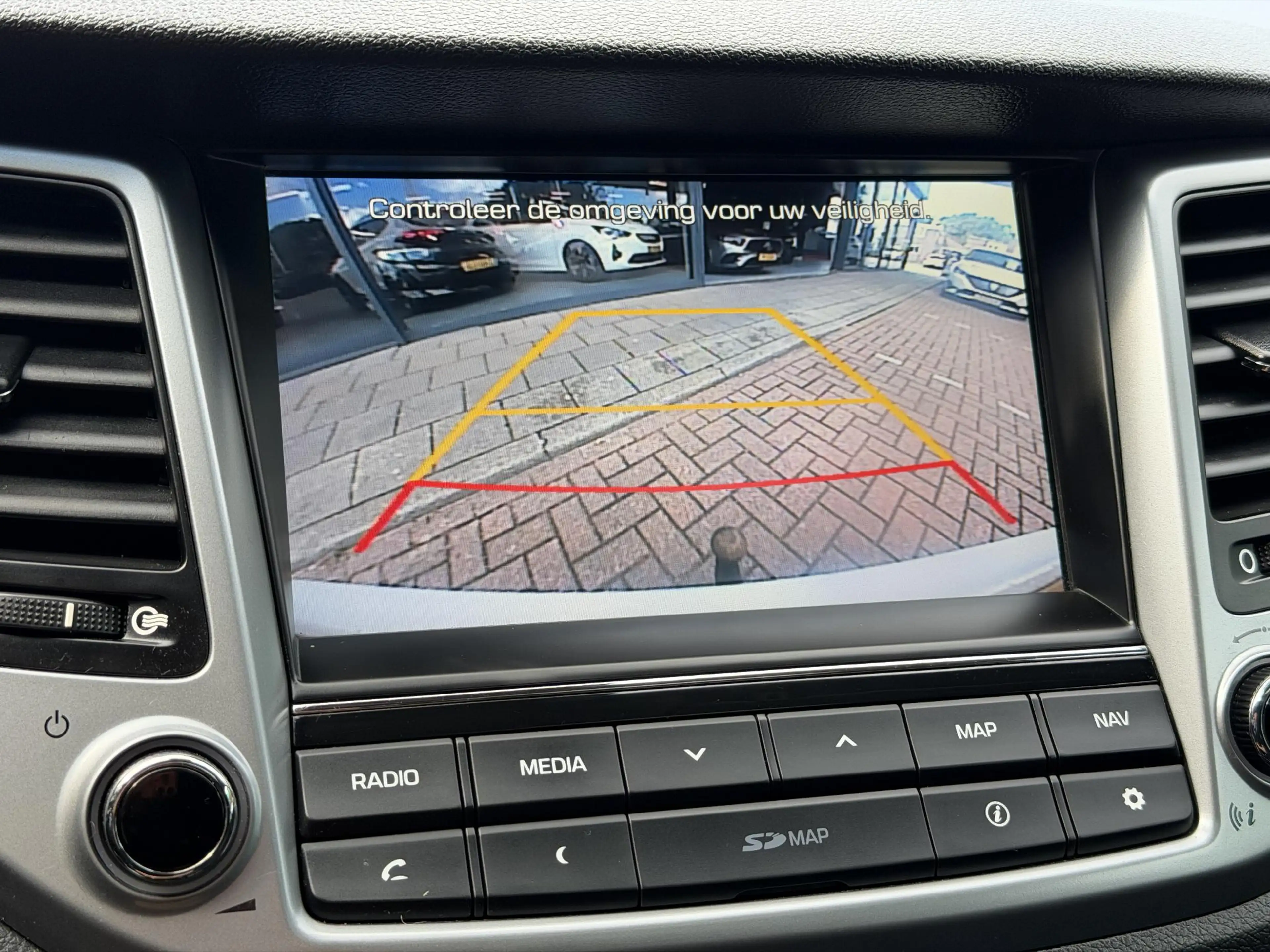 Hyundai TUCSON 1.6 T-GDi Comfort PANORAMADAK | CAMERA | TREKHAAK — photo 18