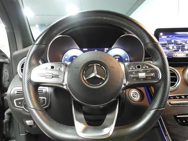 Mercedes-Benz 220 view 15