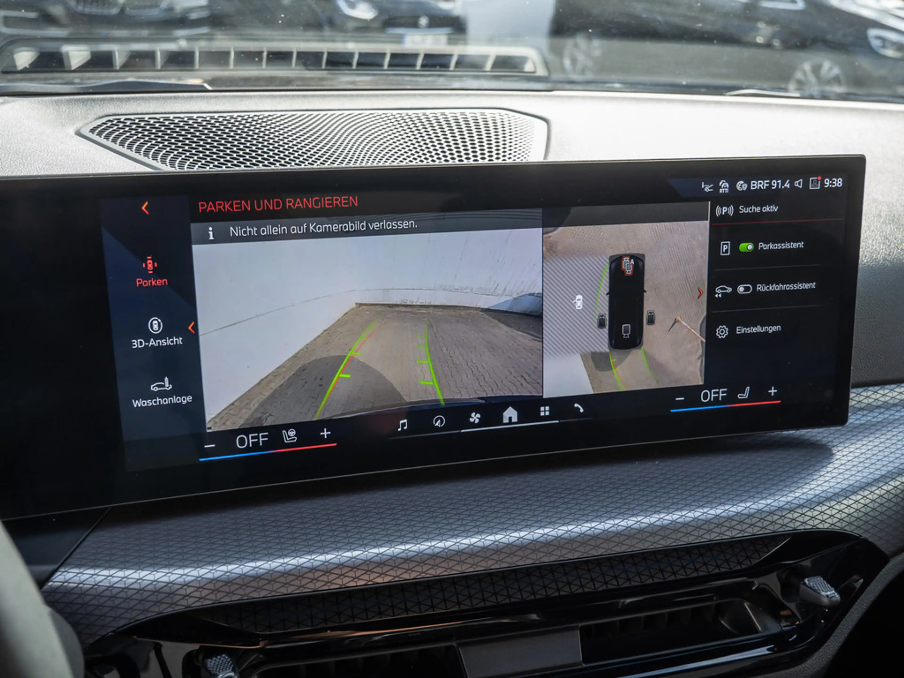 BMW i4 eDrive 40 M-Sport 360°KAM+HUD+HIFI+LED — photo 15