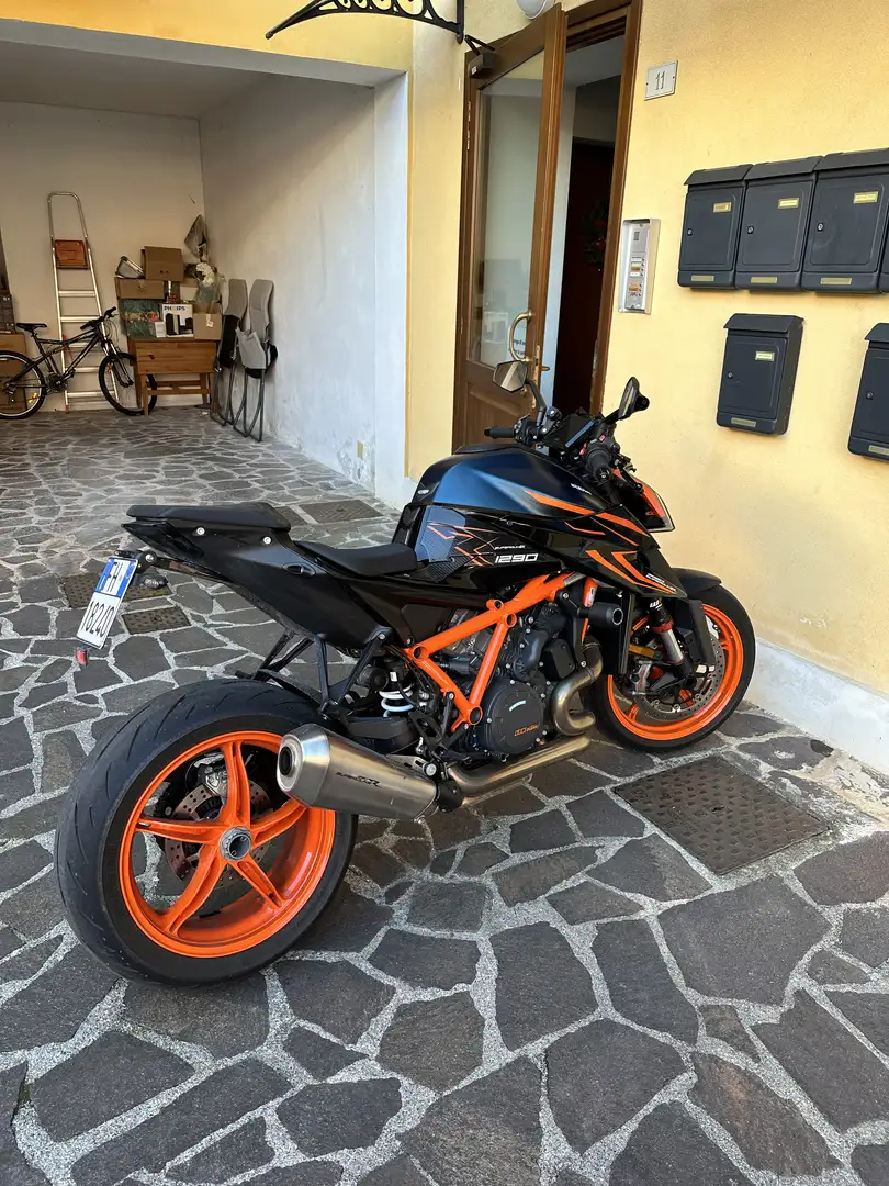 KTM 1290 Super Duke R R Albastru - 1