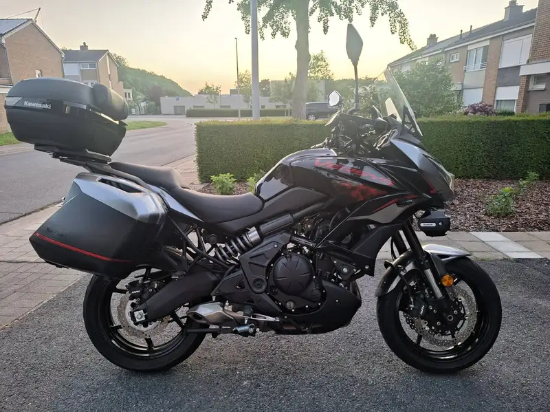 Kawasaki VERSYS 650 - foto 2