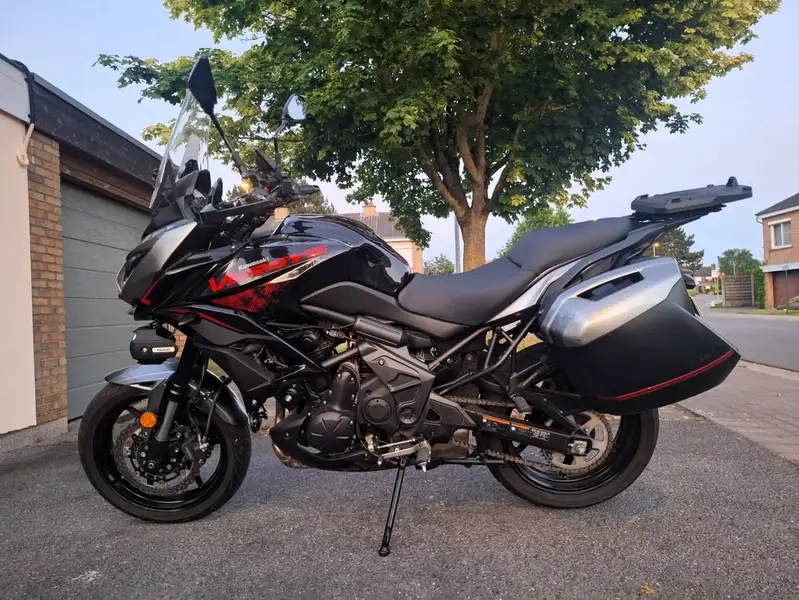 Kawasaki VERSYS 650 - foto 4