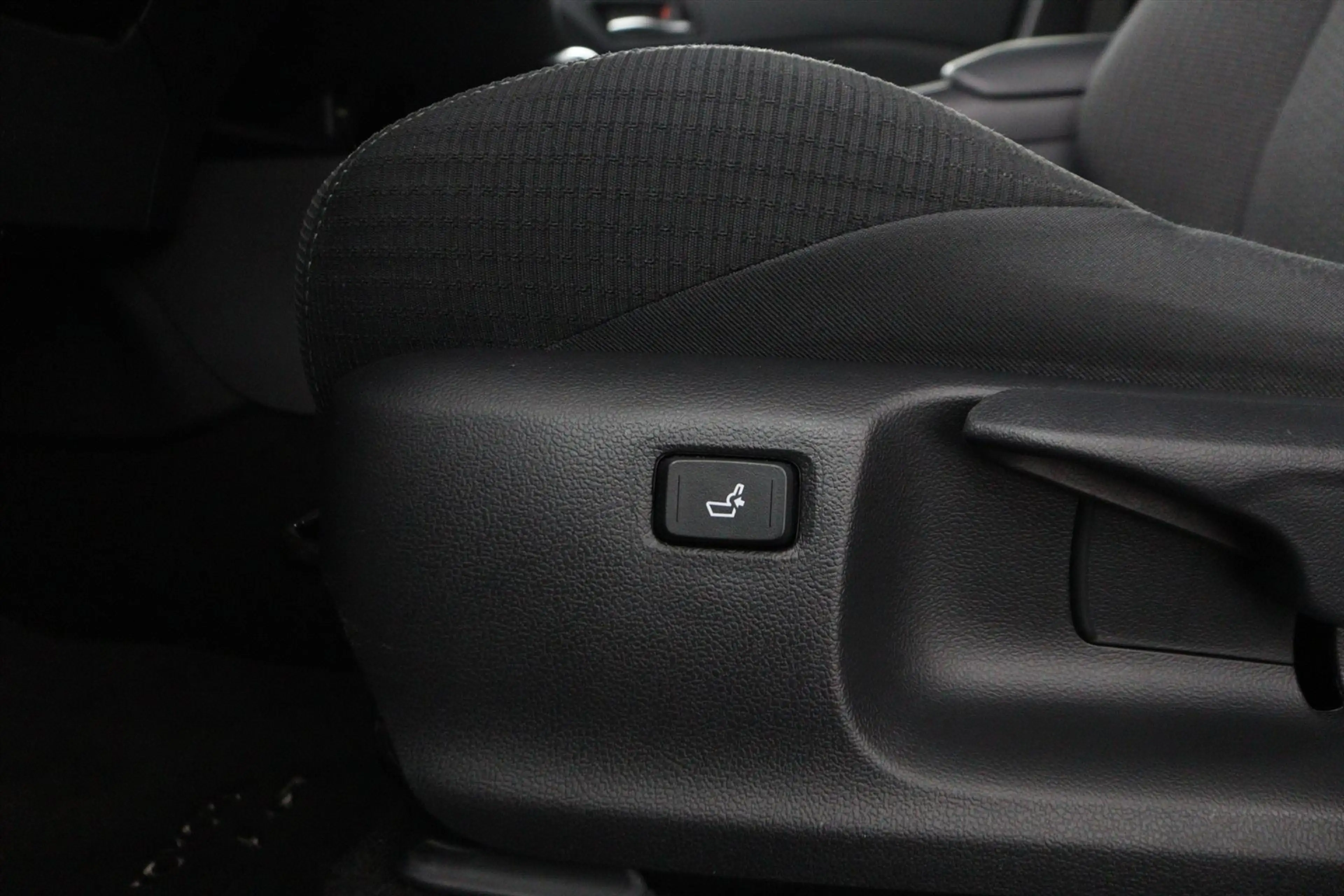 Toyota C-HR 1.8 HYBRID DYNAMIC CVT AUTOMAAT ECC/CRUISE/NAV/CAM — photo 26