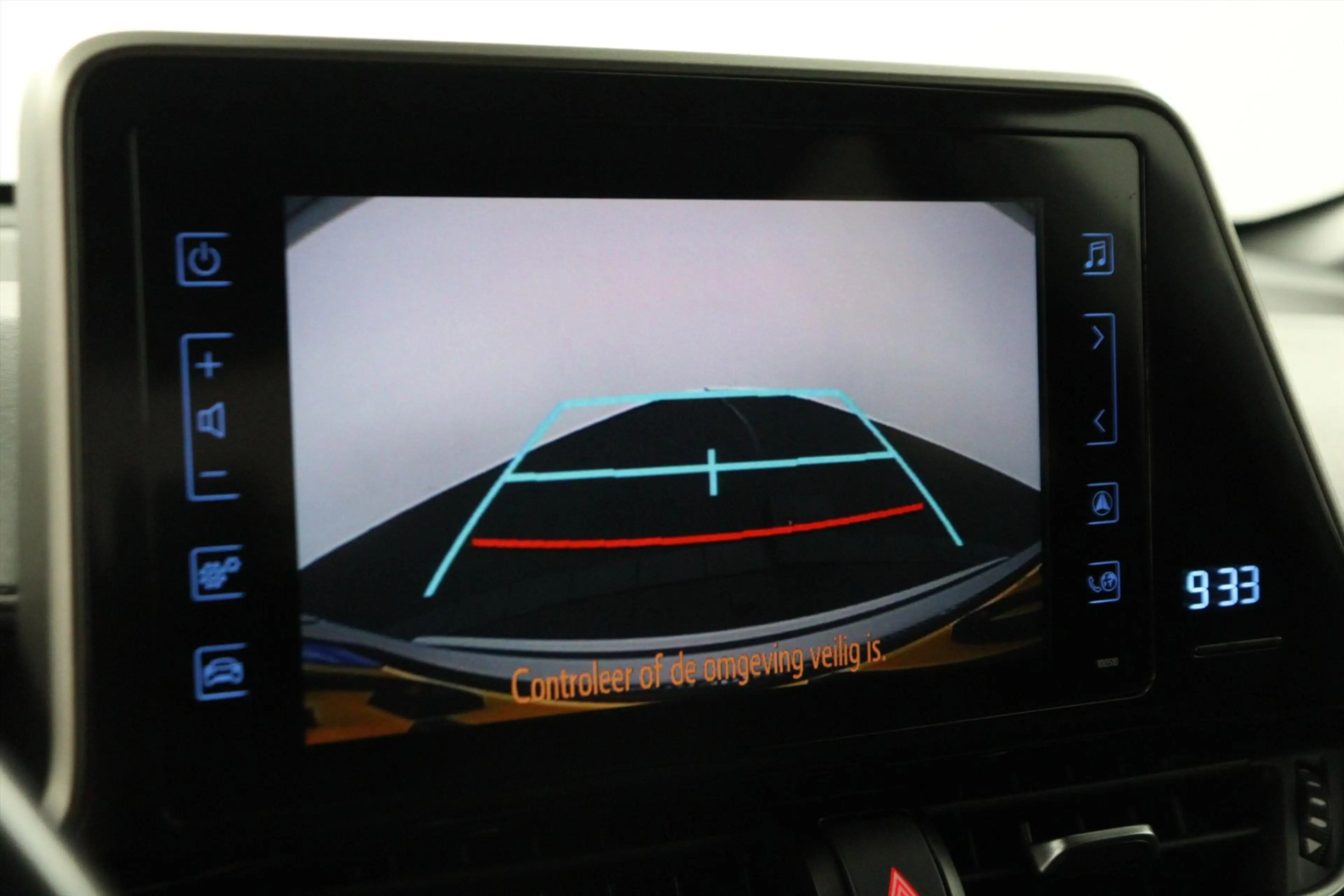 Toyota C-HR 1.8 HYBRID DYNAMIC CVT AUTOMAAT ECC/CRUISE/NAV/CAM — photo 36