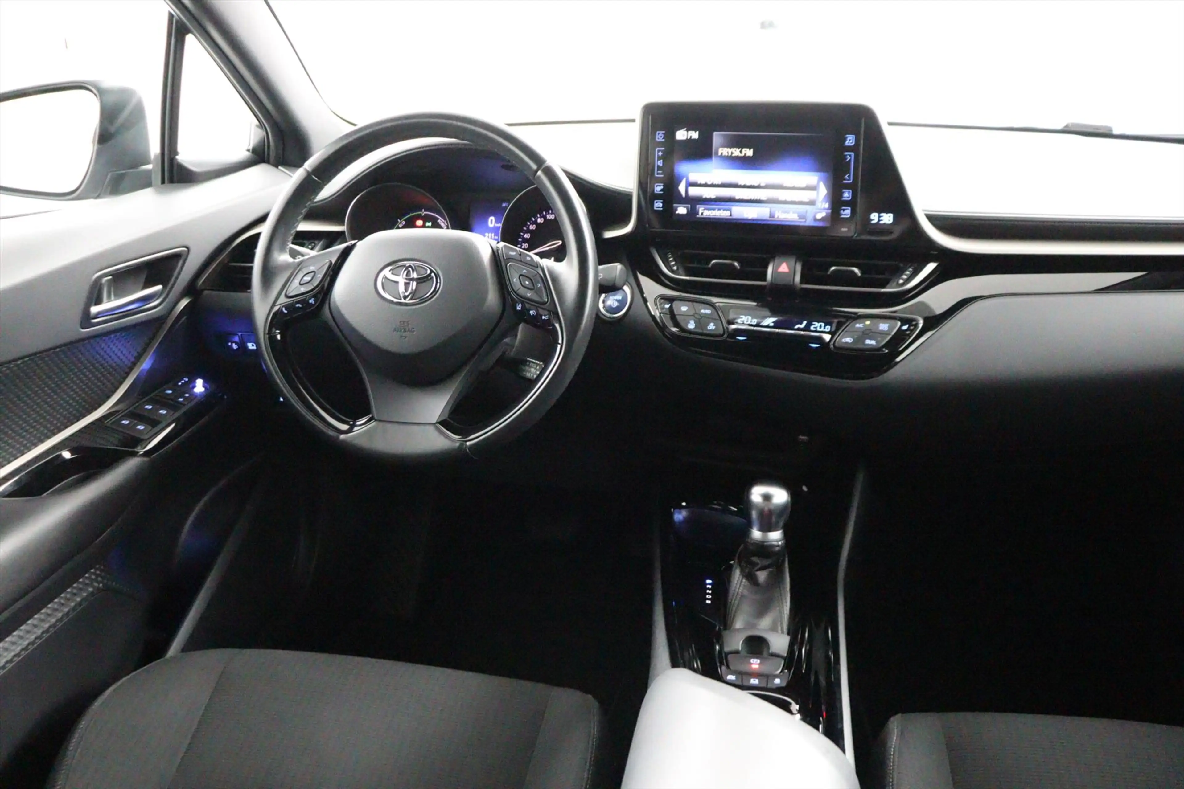 Toyota C-HR 1.8 HYBRID DYNAMIC CVT AUTOMAAT ECC/CRUISE/NAV/CAM — photo 22