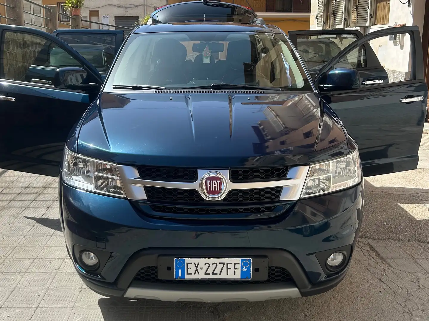 Fiat Freemont Freemont 2.0 mjt 16v Lounge 4x4 170cv auto E5+ Blu/Azzurro - 1