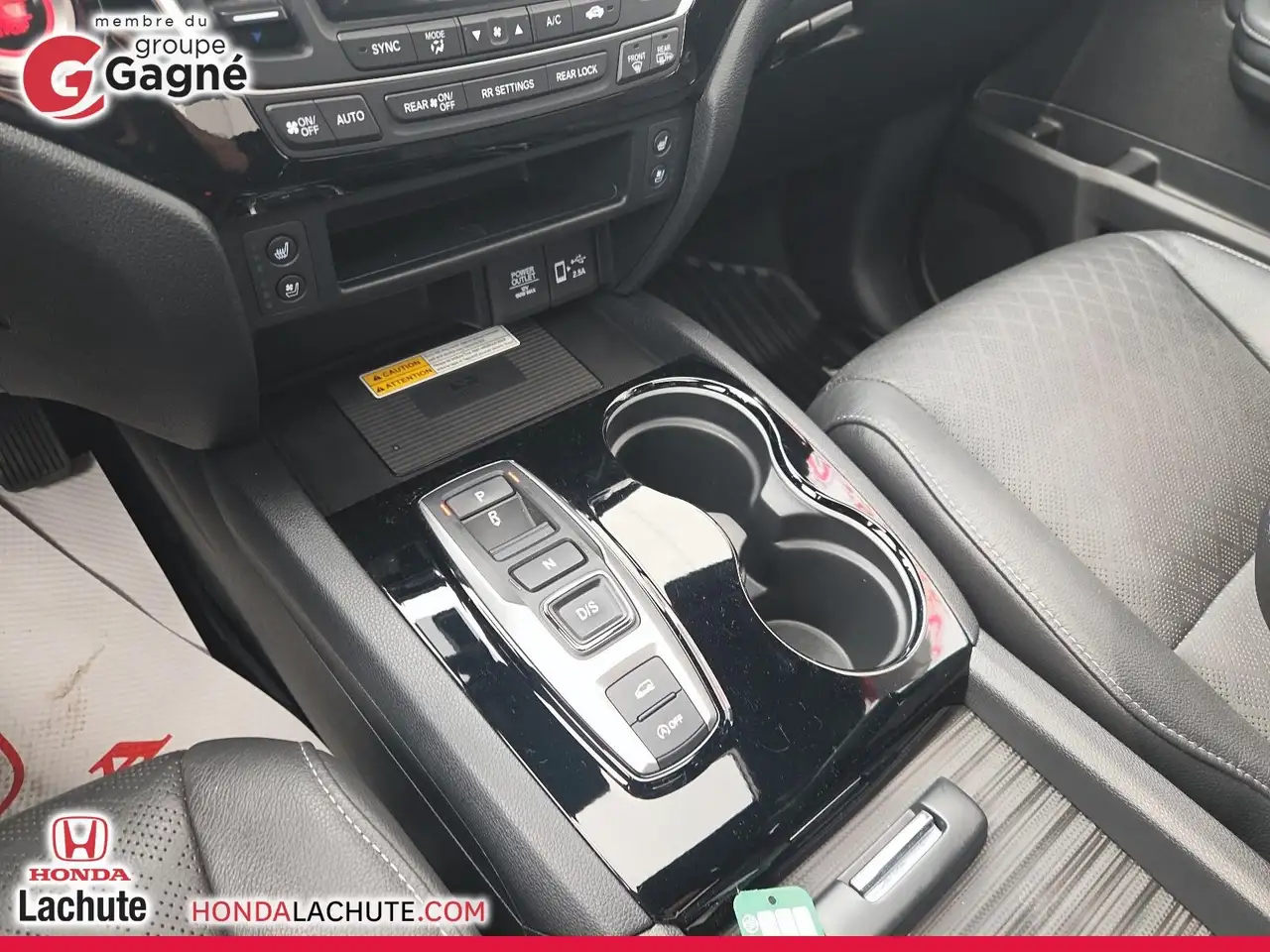 Honda Passport снимка Honda Passport