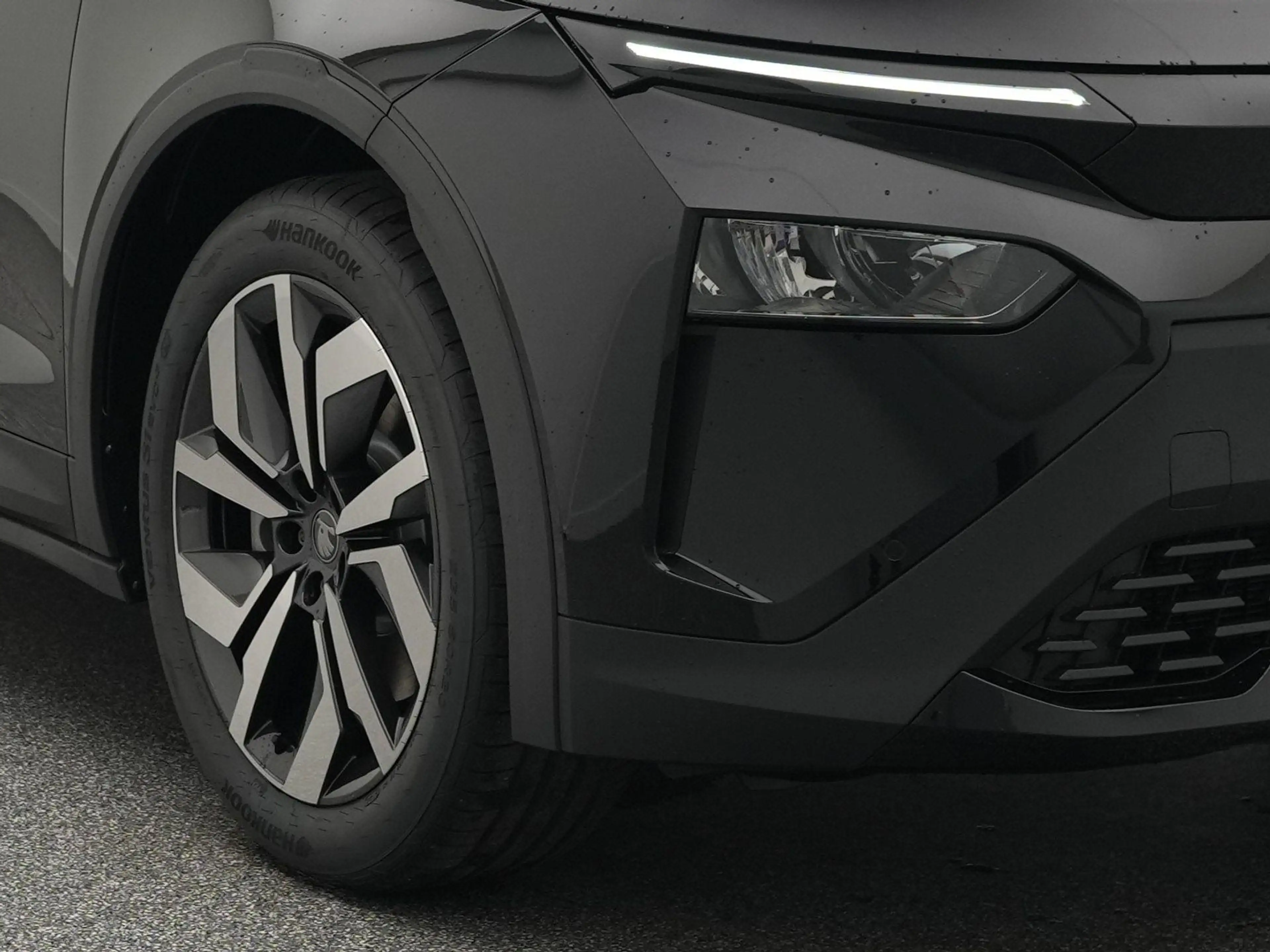 Skoda Elroq 85 Sportline | Trekhaak | Stoelverwarming | Camera — photo 14
