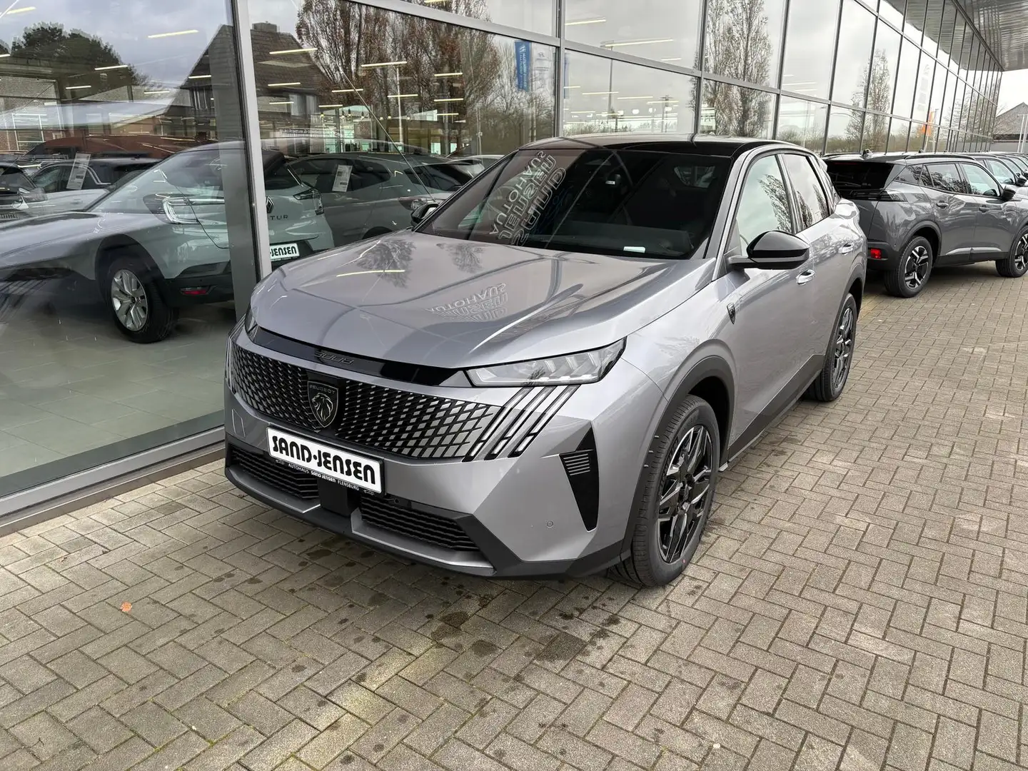 Peugeot 3008 GT MHEV 145 e-DSC6 Navi ACC Kamera 19" LED Grau - 2