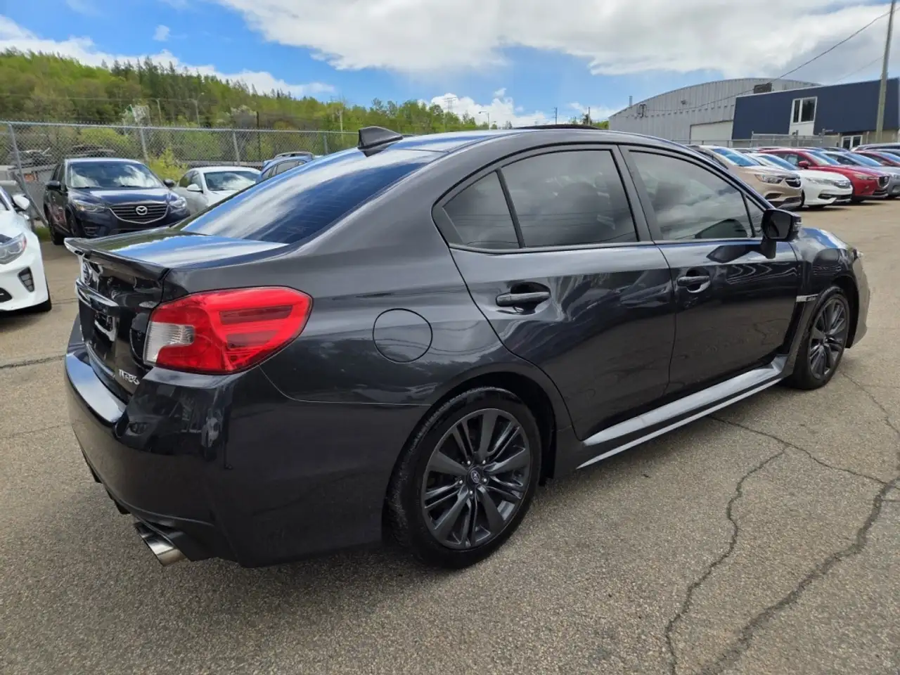 Subaru WRX снимка Subaru WRX
