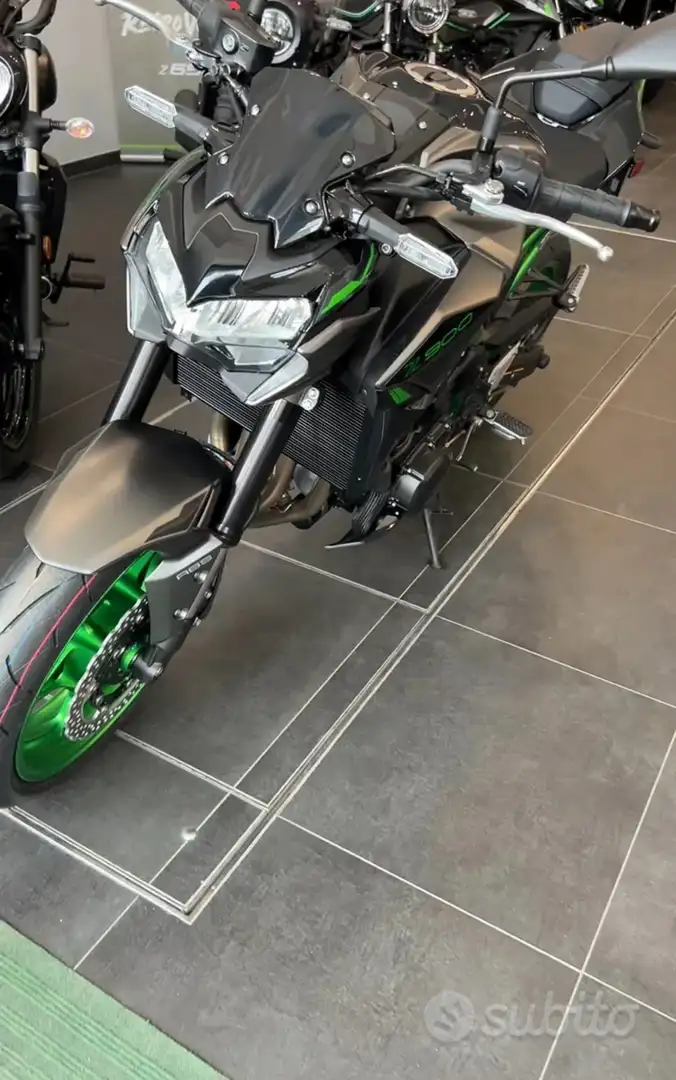 Kawasaki Z 900 della casa - 1