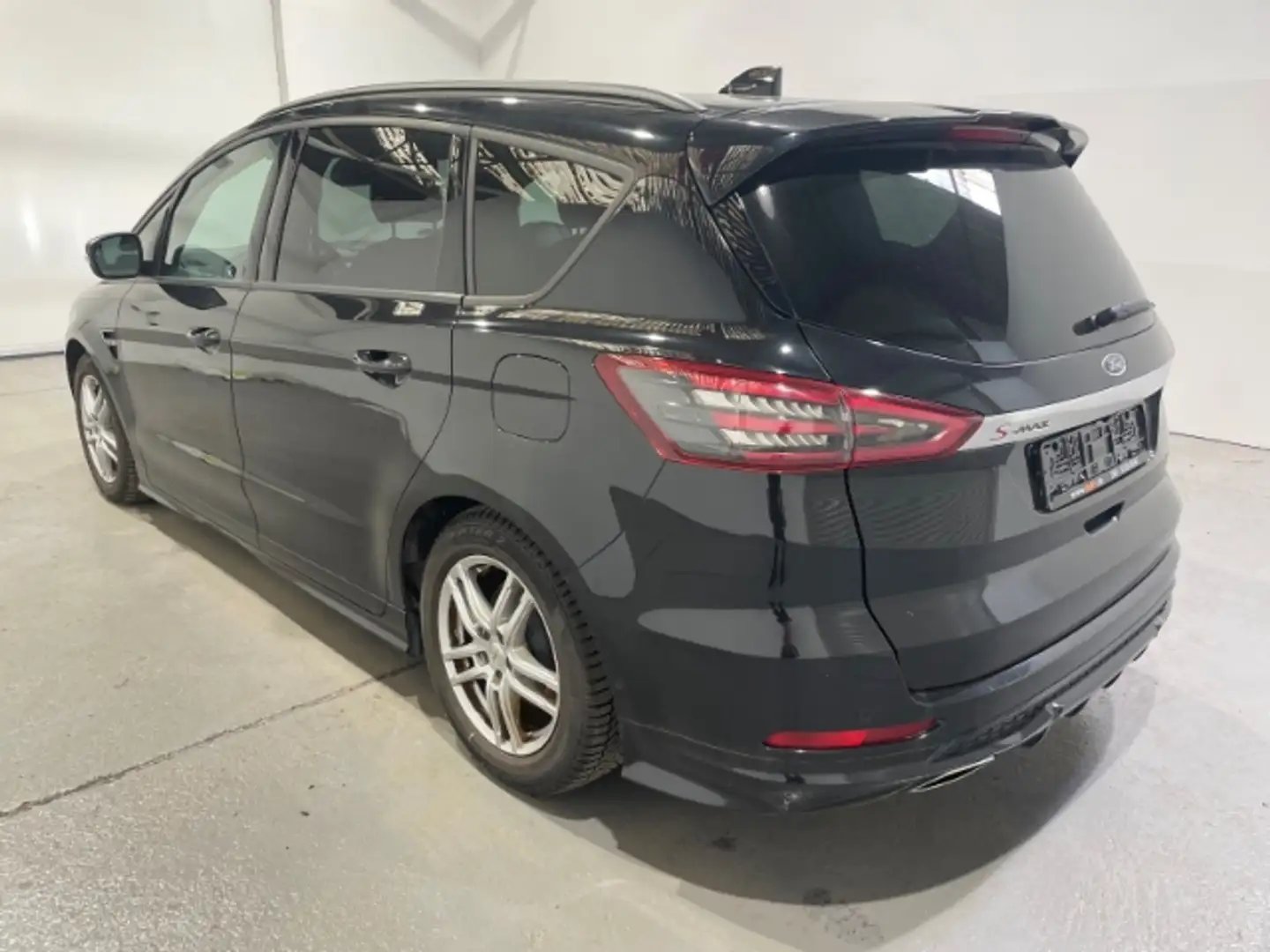 Ford S-Max 2.0 EcoBlue ST-Line Automatik EU6d Leder LED ACC Černá - 2