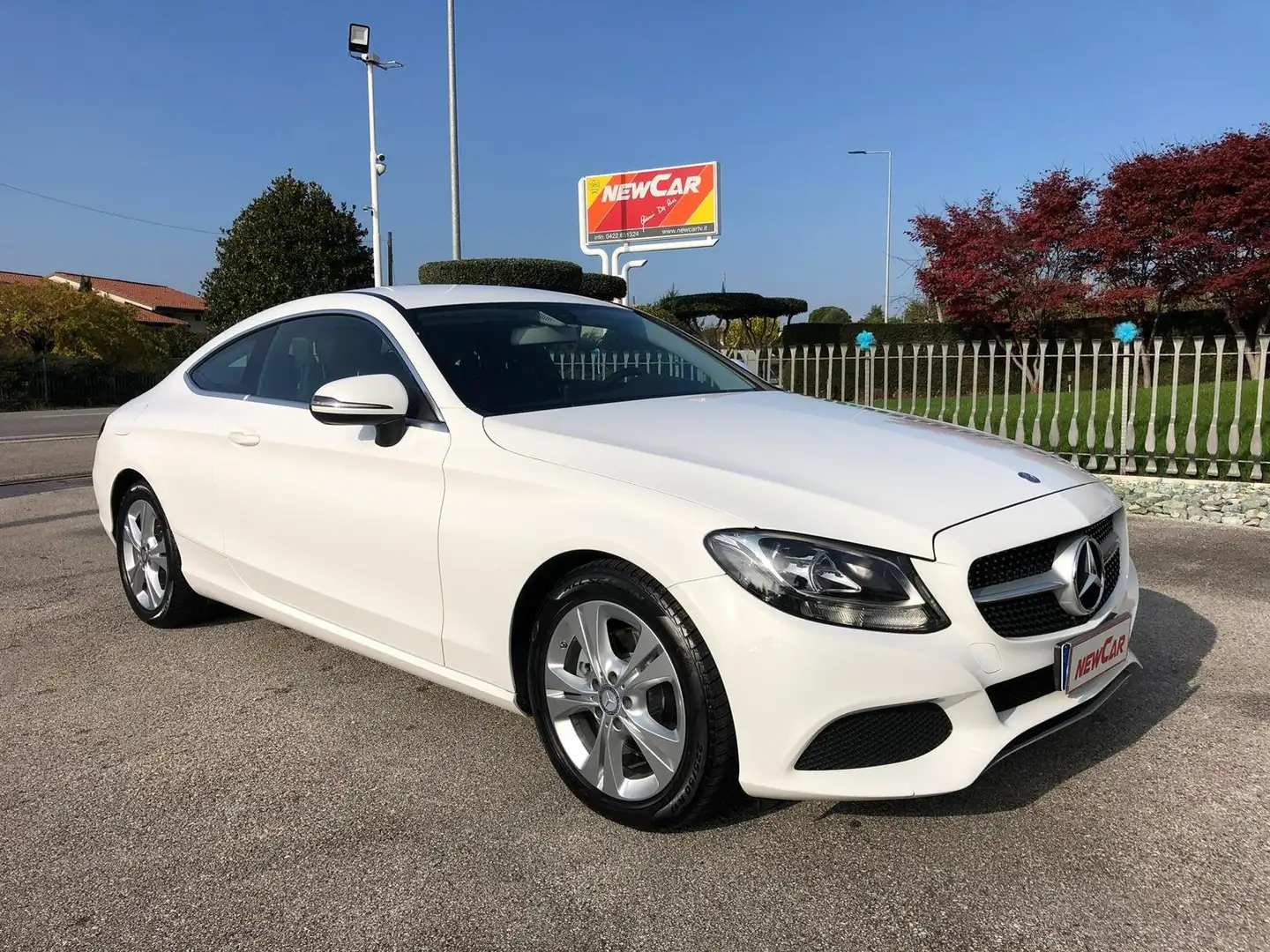 Mercedes-Benz C 220 Coupé Bianco - 2