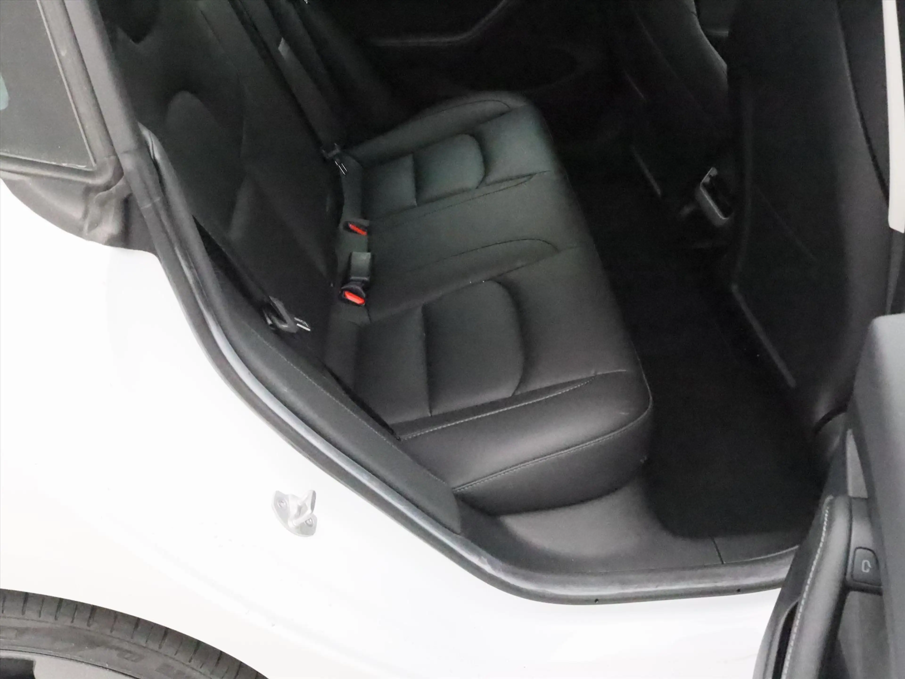 Tesla Model 3 Performance AWD 534pk 96.2% SoH UPGRADE [ AUTOPILO — photo 11