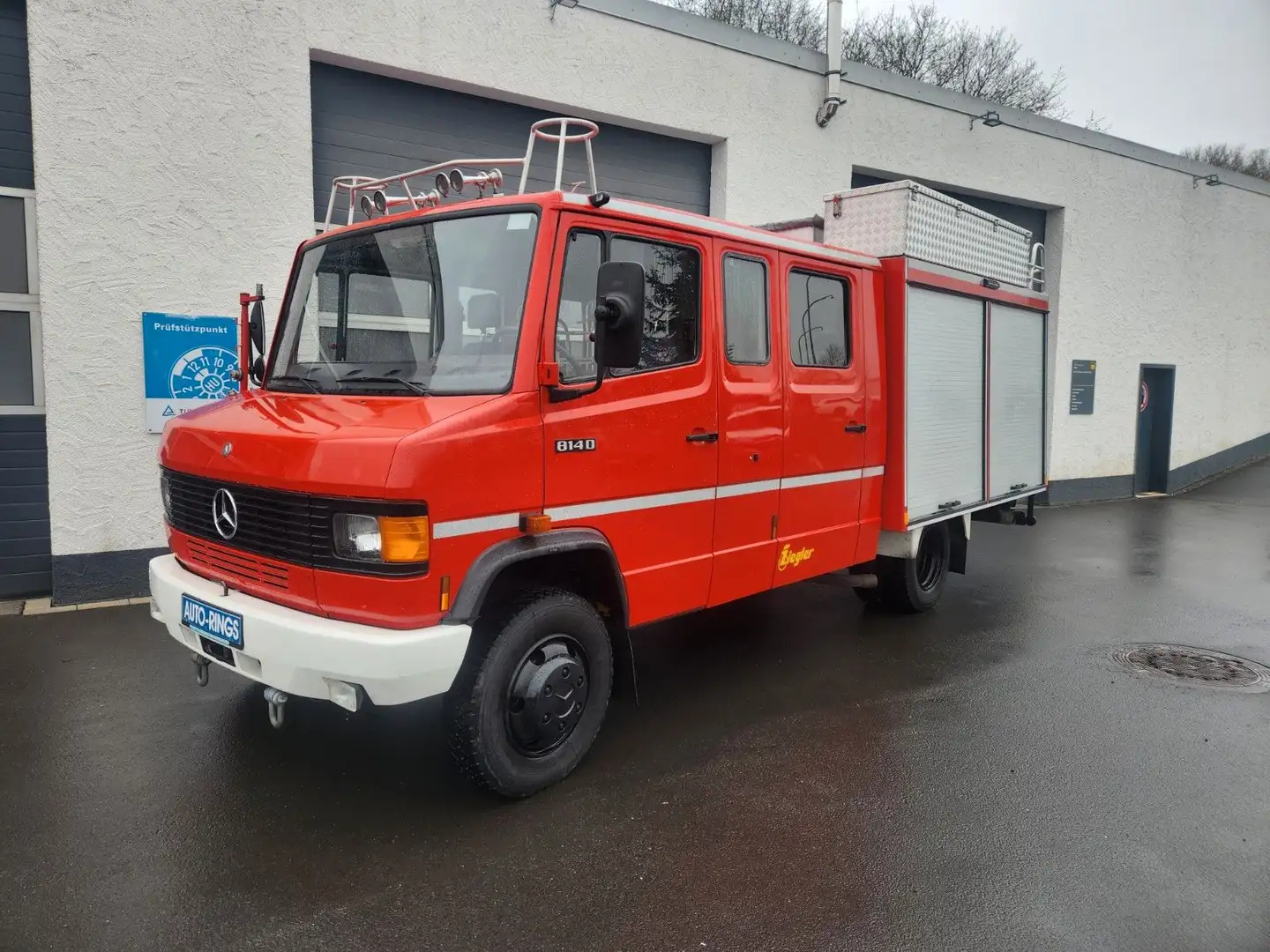 Mercedes-Benz 814 D Feuerwehr Löschfahrzeug Rood - 1