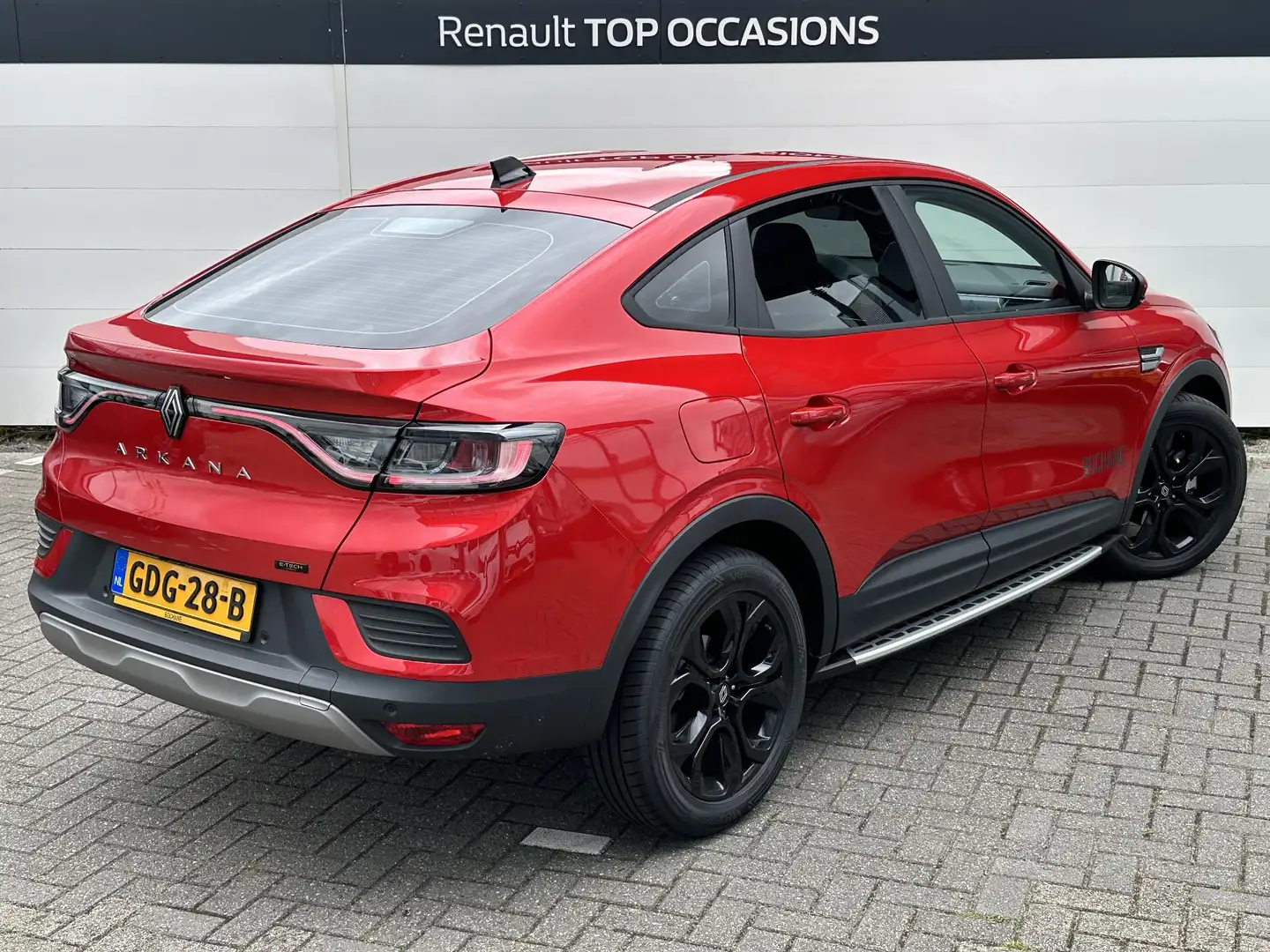 Renault Arkana 1.6 E-Tech hybrid 145 Evolution | Camera | Navigat Rood - 2