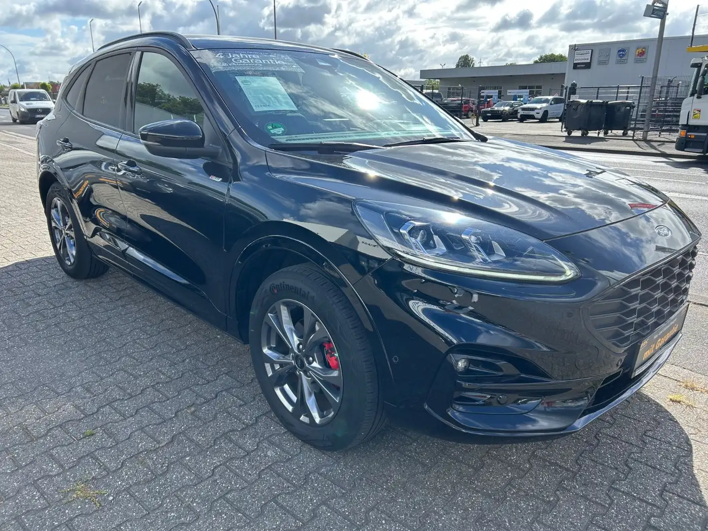 Ford Kuga Plug-In Hybrid ST-Line X ACC TWA HUD 1.HAND Zwart - 2