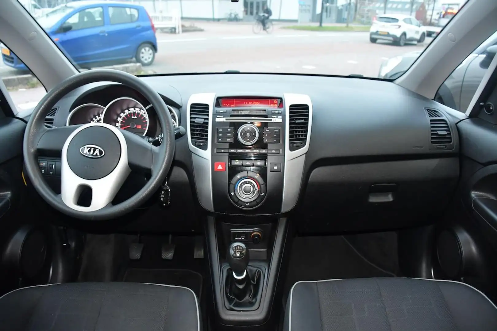 Kia Venga 1.4 CVVT X-tra Airco|Elektrische pak|Trekhaak! Grijs - 2