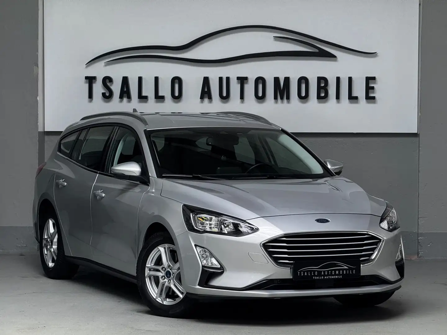 Ford Focus Turnier *LED*Acc*CarPlay*Automatik* Silber - 1