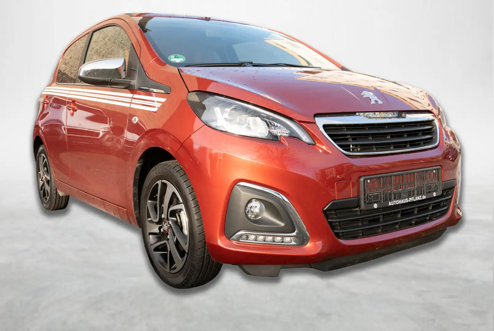 Peugeot 108 TOP Collection 1.0 VTi 72 5T Rosso - 2