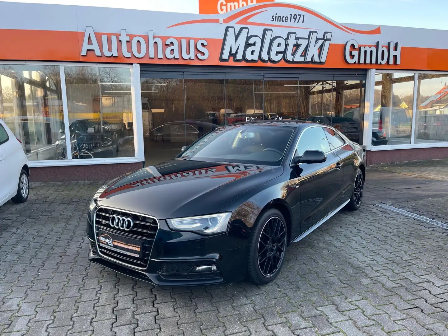 Audi A5 2.0 TDI quattro Coupe S-Line*Bi-Xenon*Navi* Negru - 1
