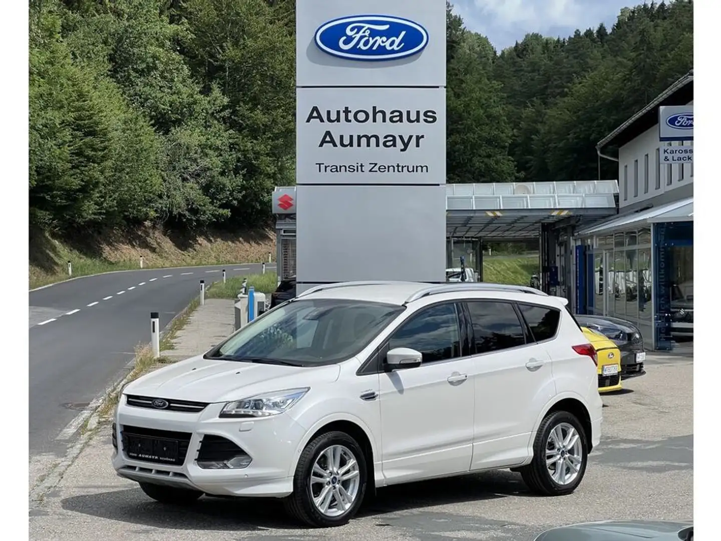 Ford Kuga Titanium S - AWD AHK - Zahnriemen/WaP NEU Weiß - 1