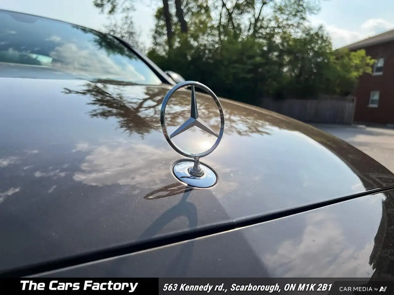 Mercedes-Benz C-Class снимка Mercedes-Benz C-Class