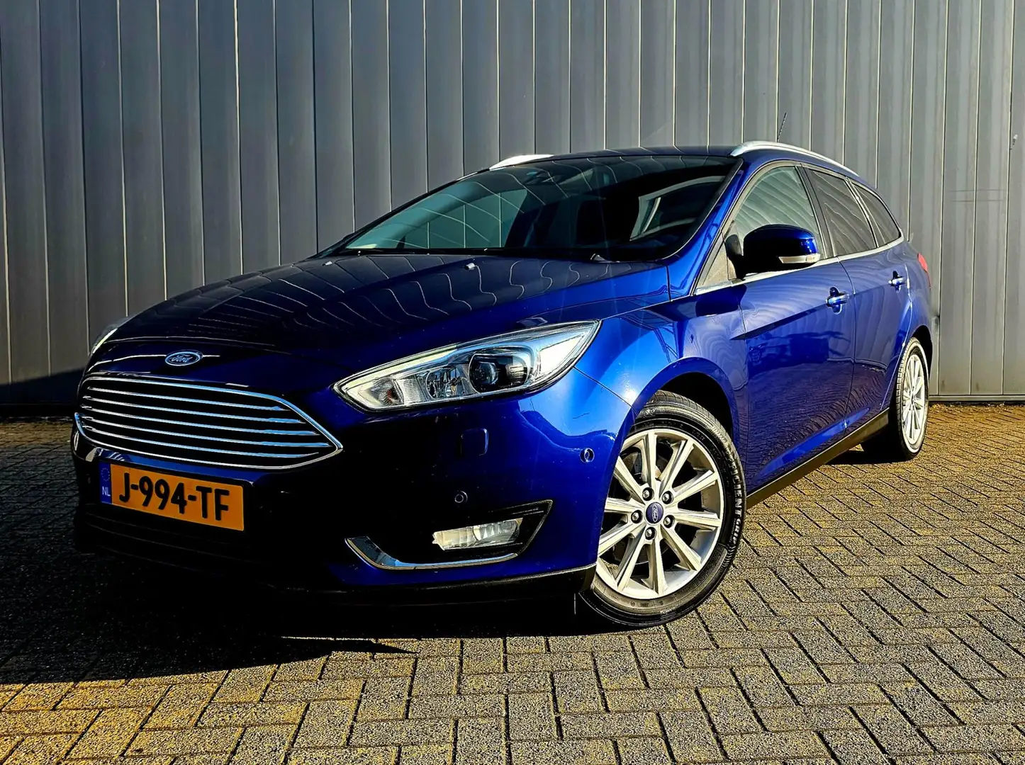 Ford Focus Wagon 1.5 Titanium Edition Full Opties Bleu - 2