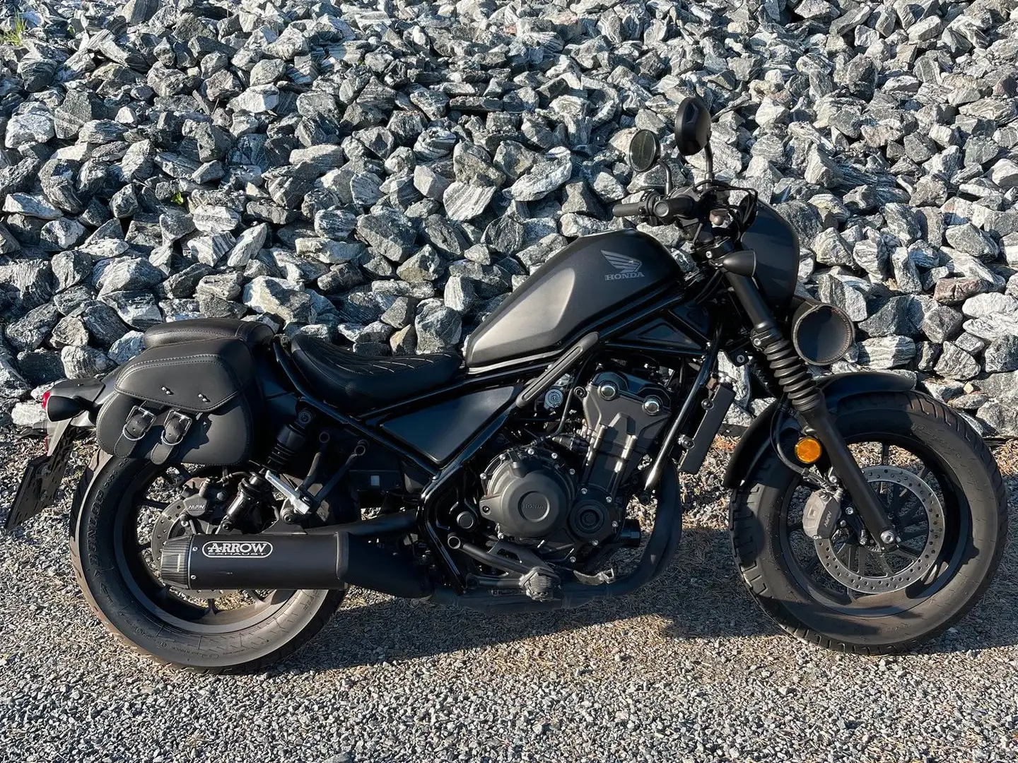Honda CMX 500 Rebel - 1