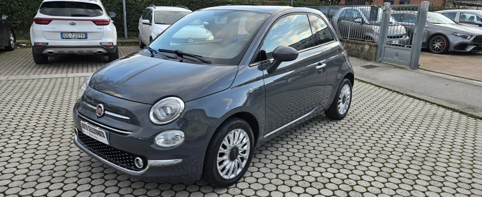 Fiat 500 500 1.2 Lounge Grau - 1