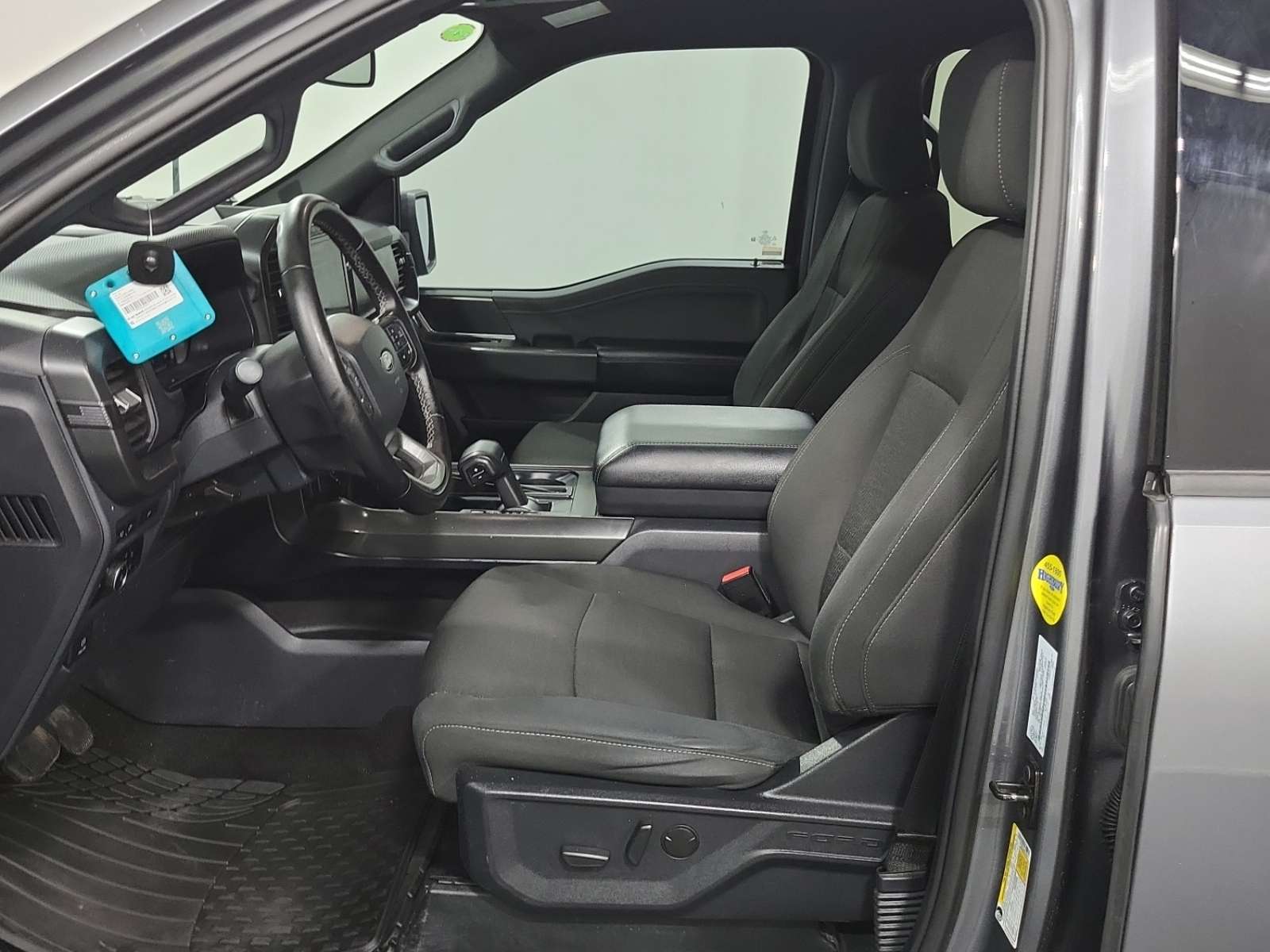 2024 Ford F-150 XLT 302 Black Appearance Pkg 400 HP 3.5 TWIN TURB0 — снимка 1