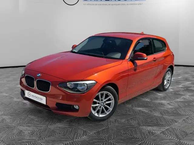 BMW 116 116i  BERLINE F21 Lounge