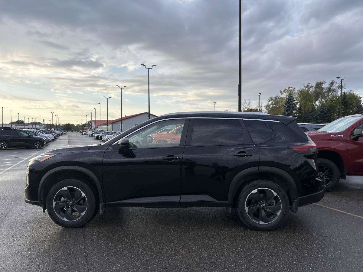 2026 Nissan Rogue SV AWD | No Accidents | Pano. Sunroof | Heated Steering