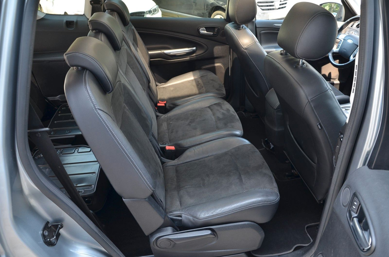 Ford S-Max Titanium 2.0 TDCi Xenon Navi 7 Sitze — photo 13
