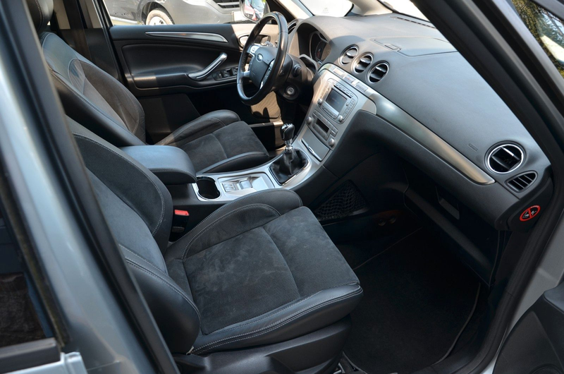 Ford S-Max Titanium 2.0 TDCi Xenon Navi 7 Sitze — photo 11