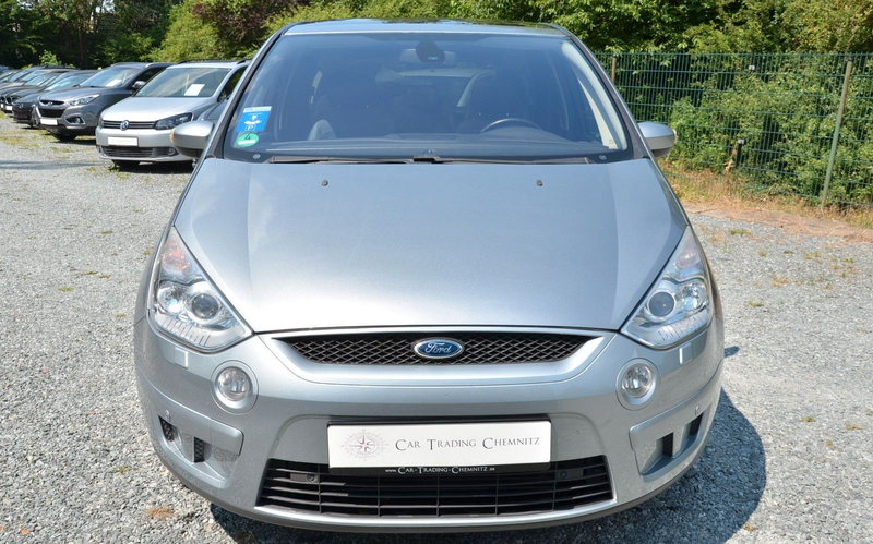 Ford S-Max Titanium 2.0 TDCi Xenon Navi 7 Sitze — photo 2