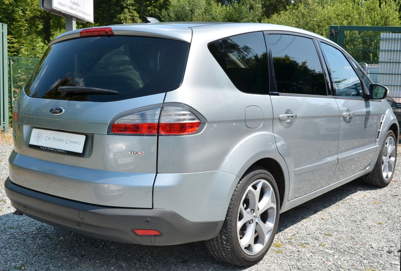 Ford S-Max Titanium 2.0 TDCi Xenon Navi 7 Sitze — photo 5