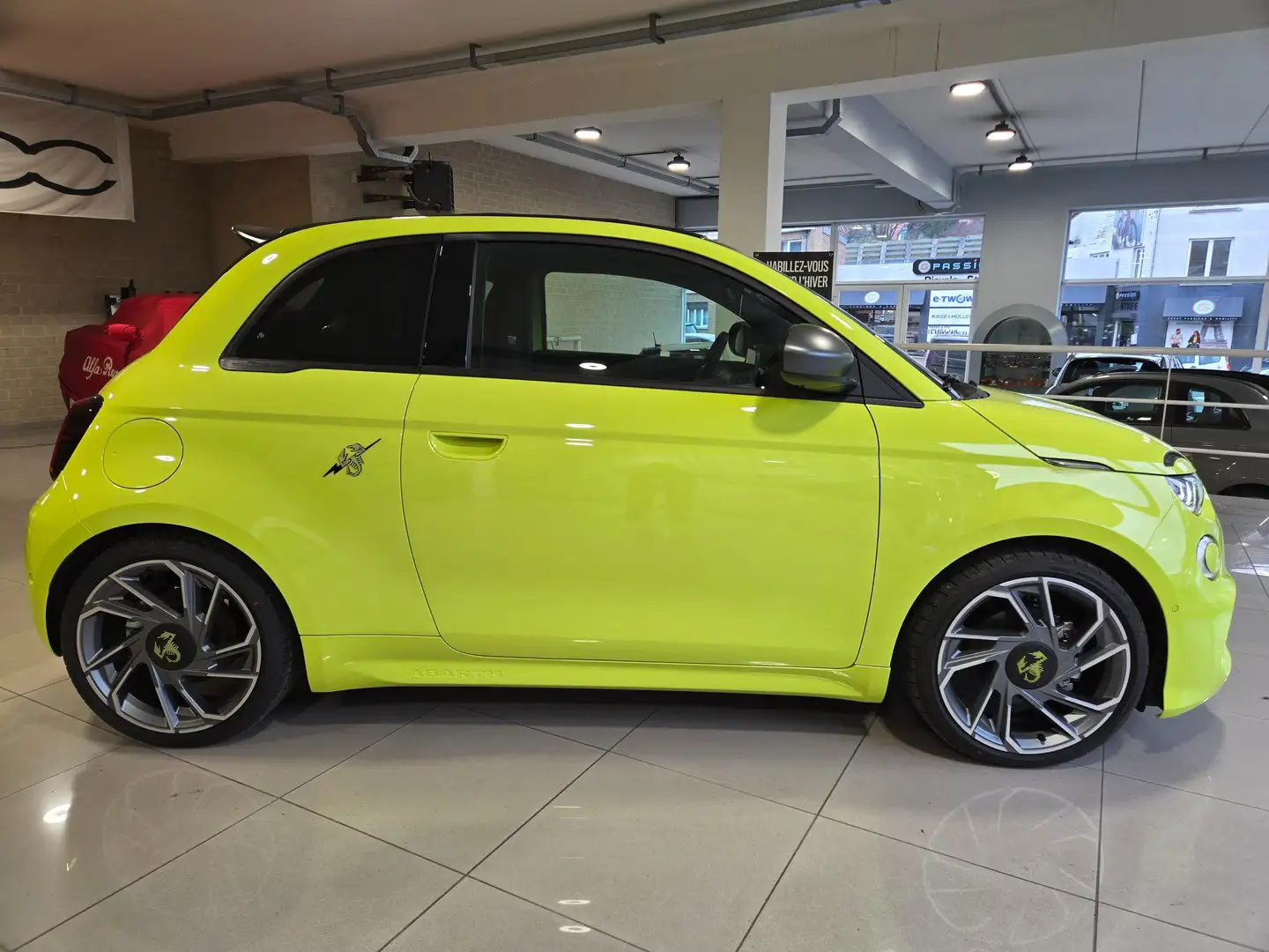 Abarth 500e e-500 CABRIO  42 kWh Turismo GARANTIE 36 MOIS FIAT Galben - 2