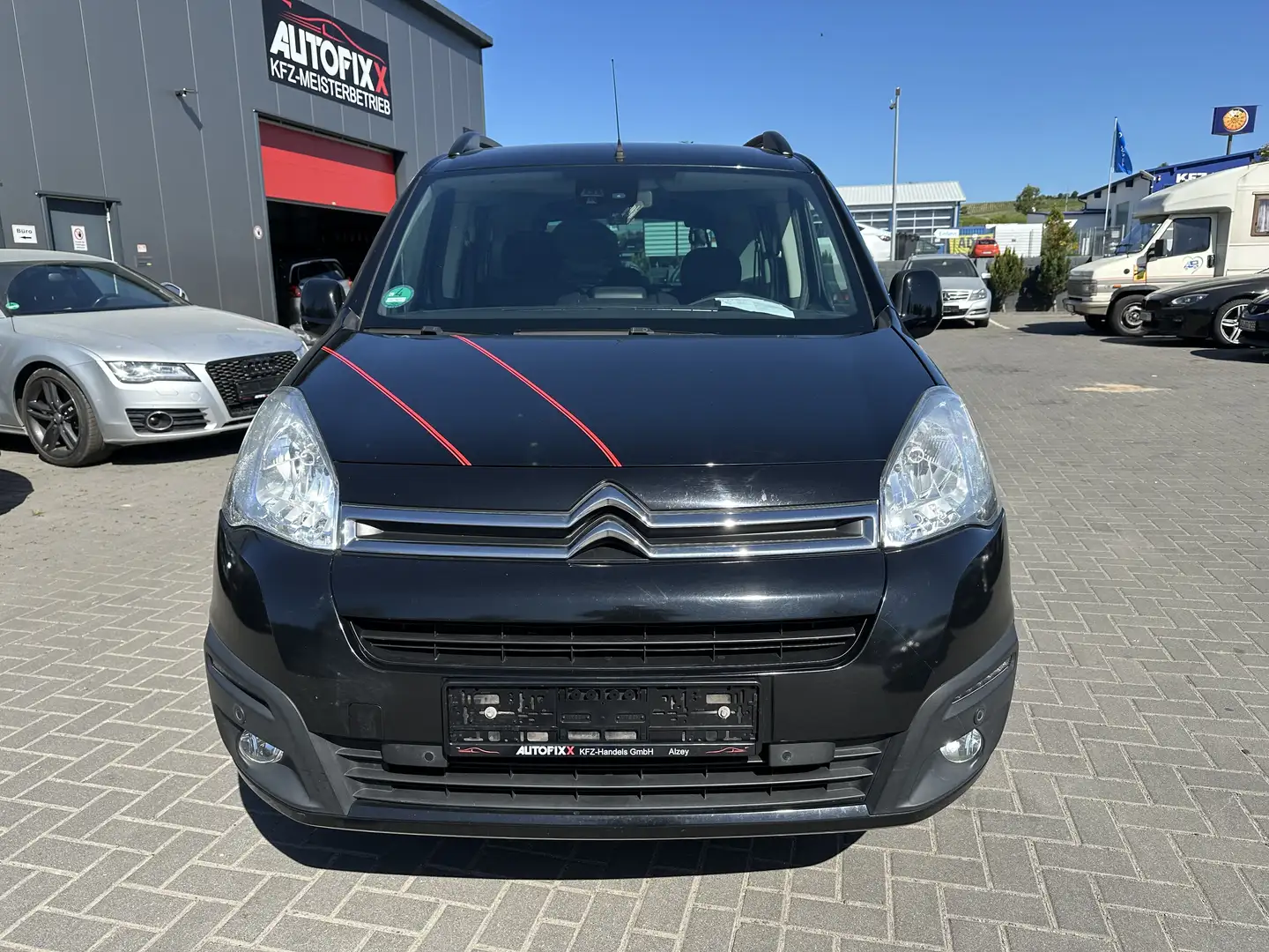 Citroen Berlingo Shine Schwarz - 2