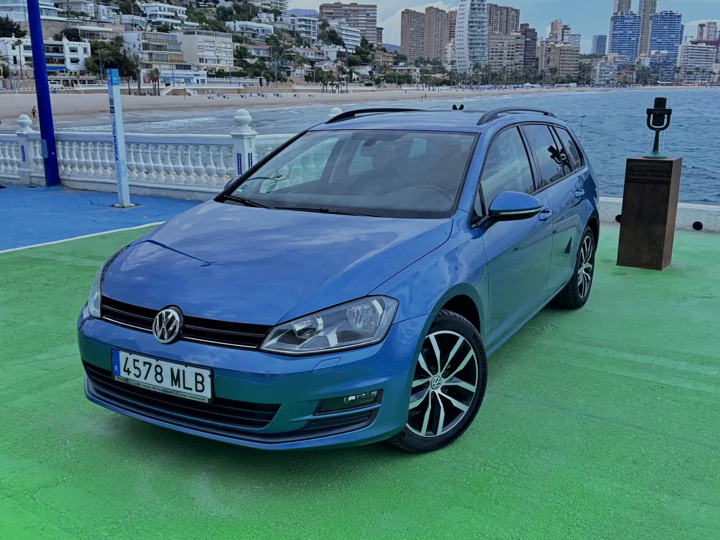 Volkswagen Golf Variant 1.6 TDI BlueMotion Technology DSG Trendline - 1