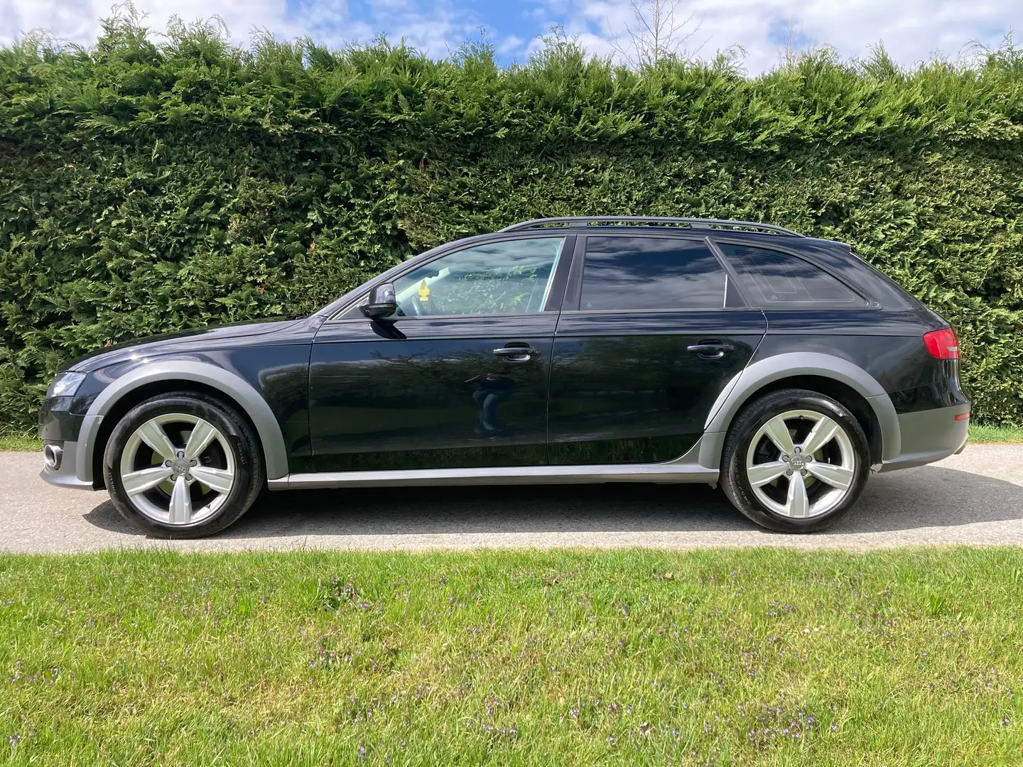 Audi A4 allroad 3,0 TDI quattro DPF Noir - 1