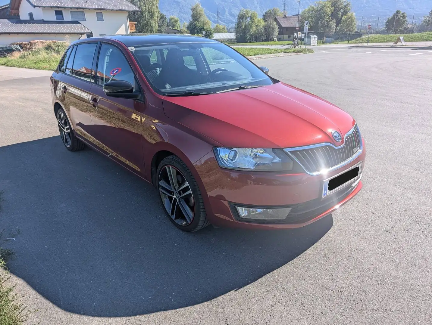 Skoda Rapid/Spaceback Rapid 1,2 TSI Sport Sport Rot - 1