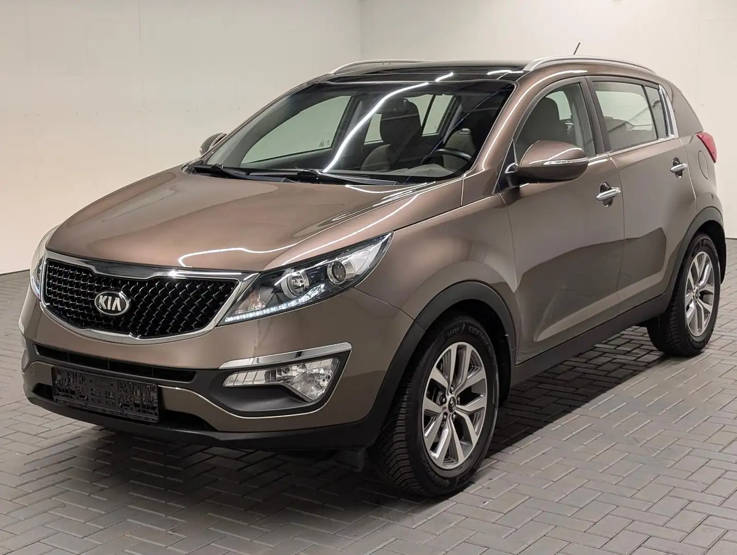 Kia Sportage 4xSHZ/Pano/Kam/17-LM/Klimaautom. Beige - 1