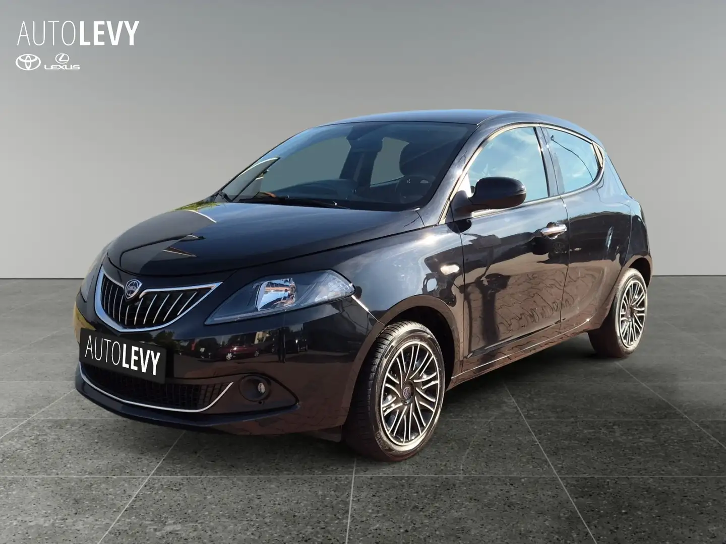 Lancia Ypsilon 1.0 Mild Hybrid Gold *PDC vo.+hi.*Klima* Schwarz - 2