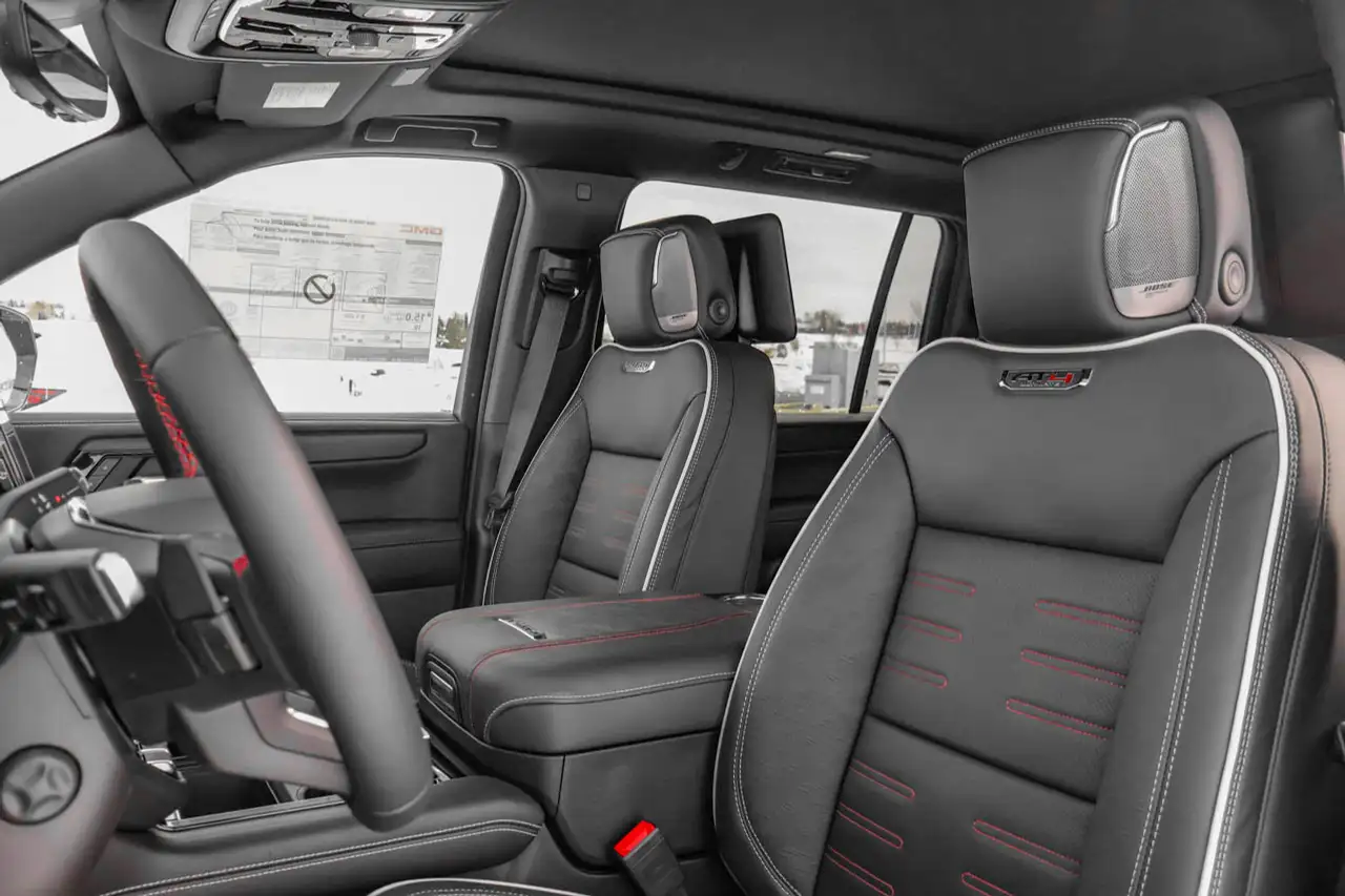 GMC Yukon снимка GMC Yukon