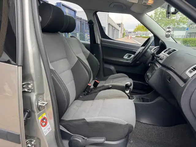 Skoda Roomster view 10