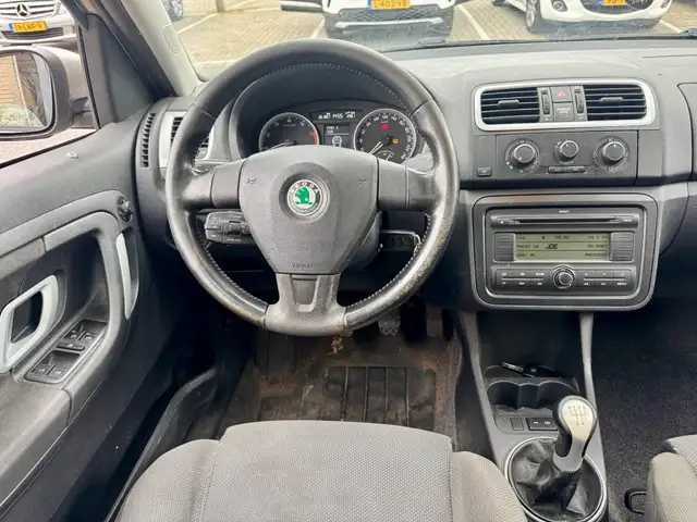 Skoda Roomster view 2