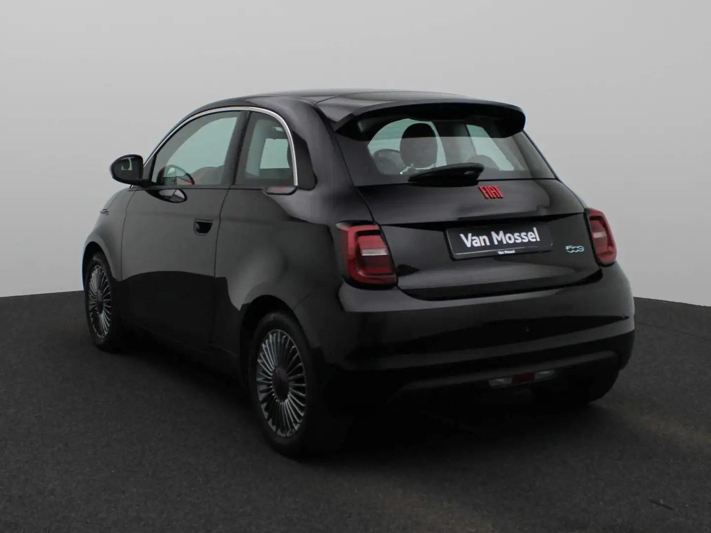 Fiat 500e RED 42 kWh | Navigatie | Climate Control | LED Ver Zwart - 2